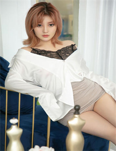 美女裸体爆乳奶头无遮挡A片小说