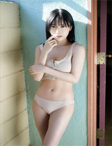 男生和女生一起差差30分打扑克视频